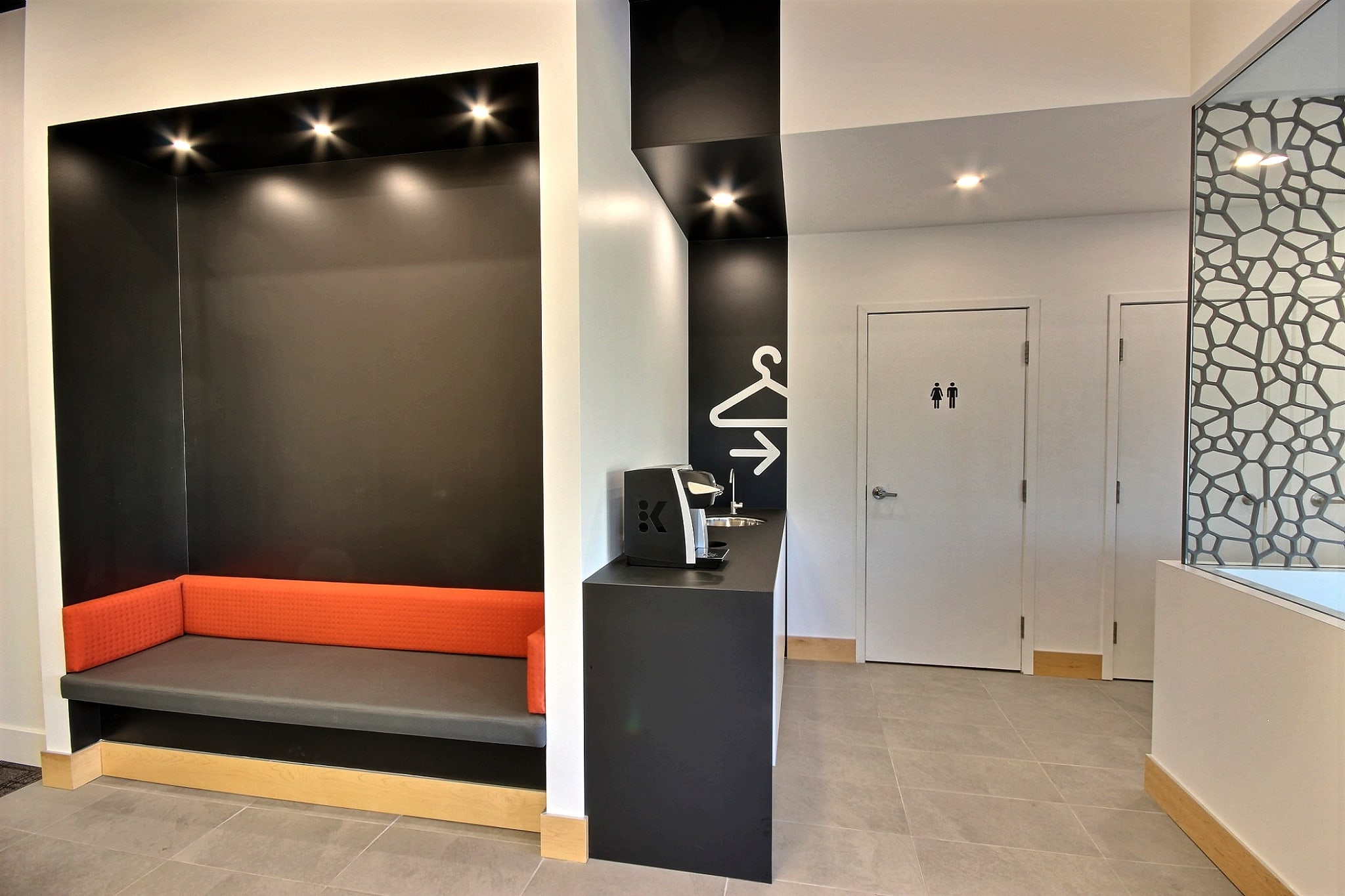 Vestiaire clinique Implant Québec