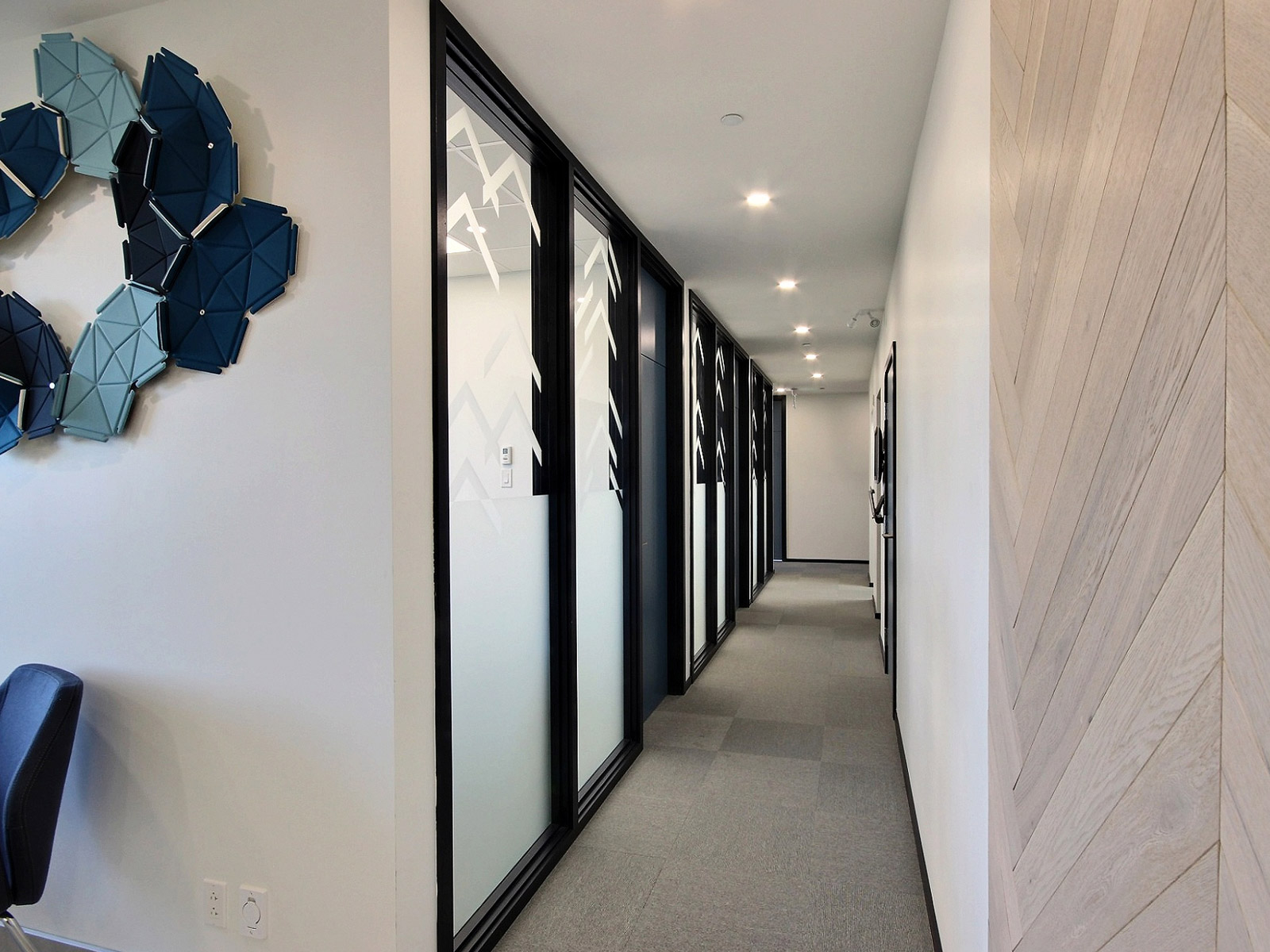 Couloir entreprise design intérieur
