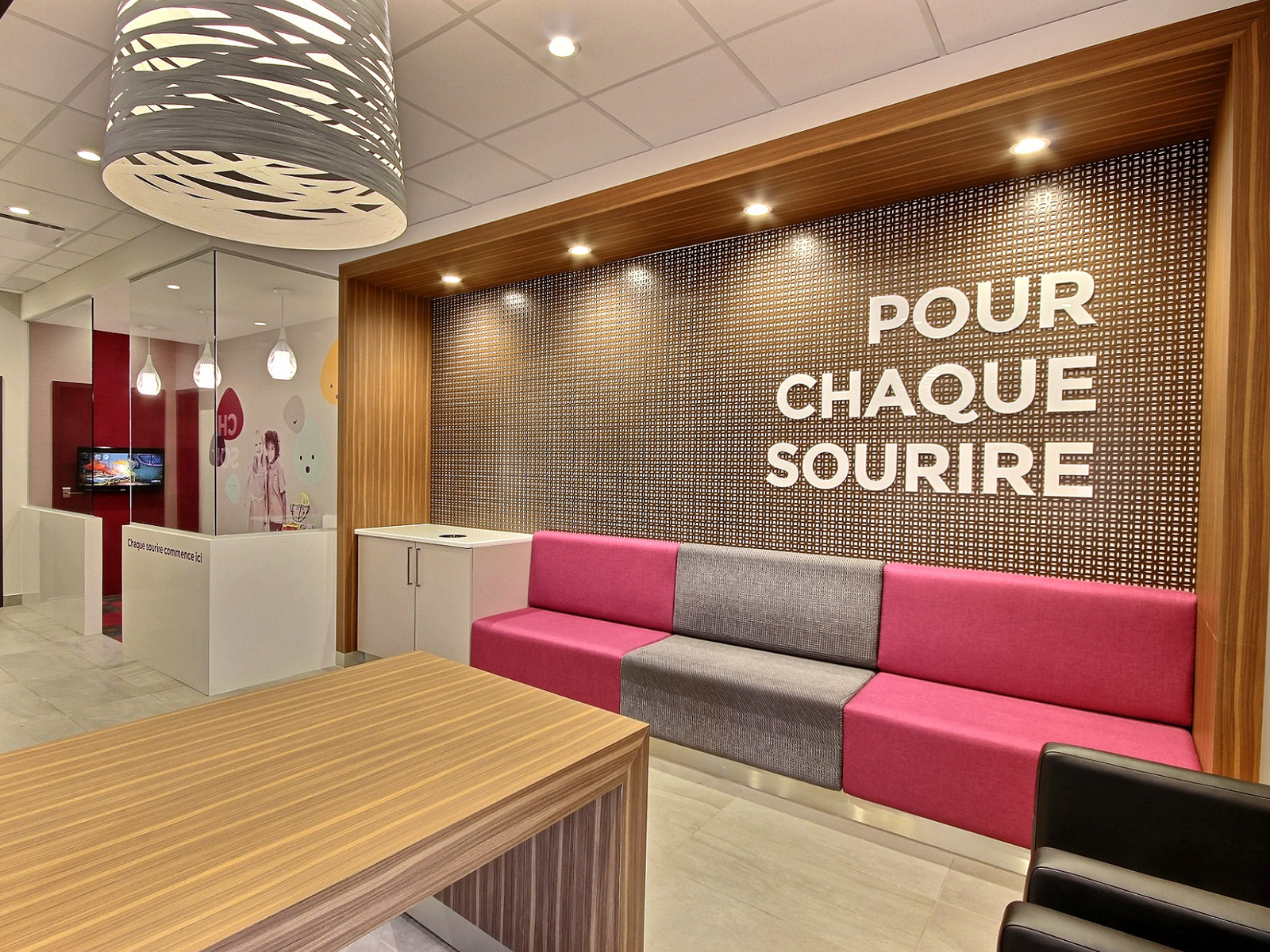 Designer d'intérieur salle d'attente dentiste