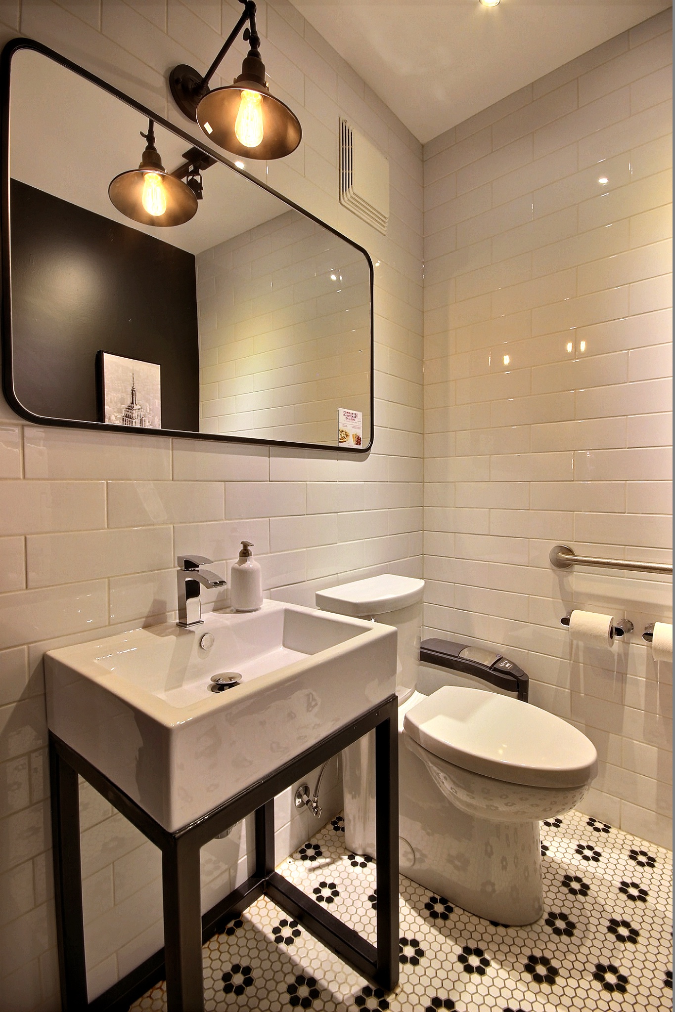 Design intérieur salle d'eau Piazzetta du vieux-port