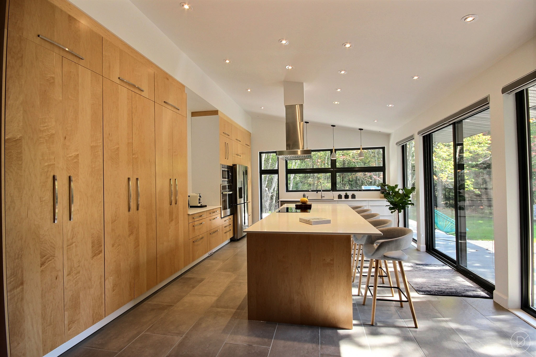 Design intérieur cuisine bois québec